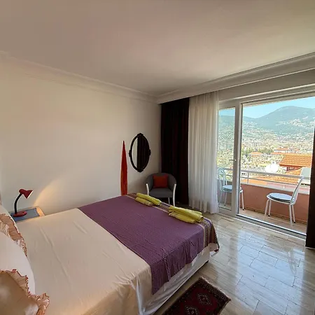 Duplex House On The Castle Road With A Seaview بيت للعطل